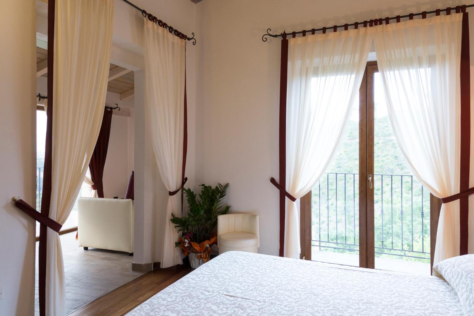 Colleverde Country House & Spa Urbino Bagian luar foto