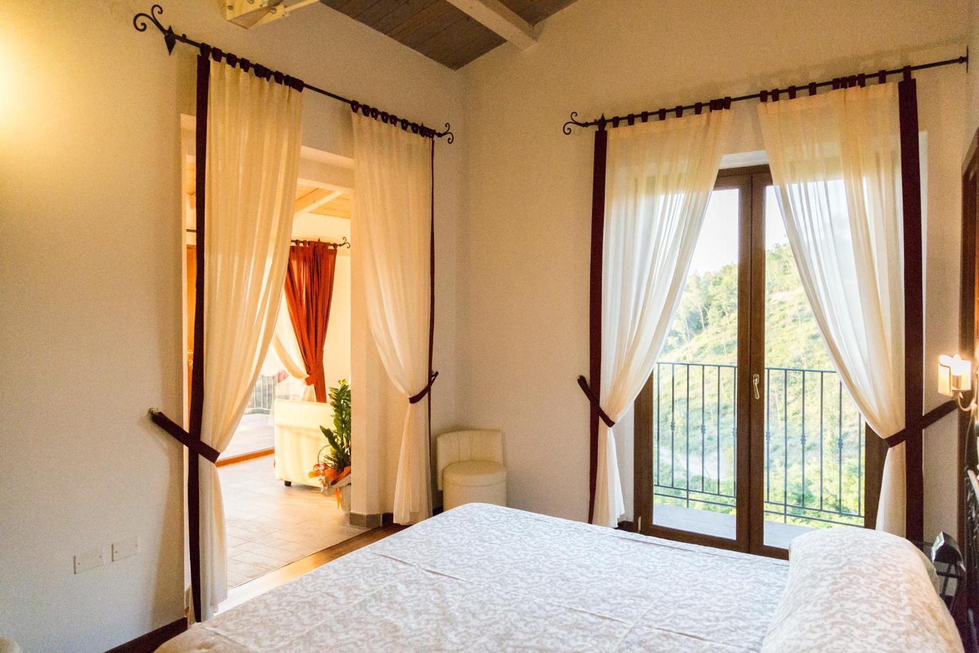 Colleverde Country House & Spa Urbino Bagian luar foto